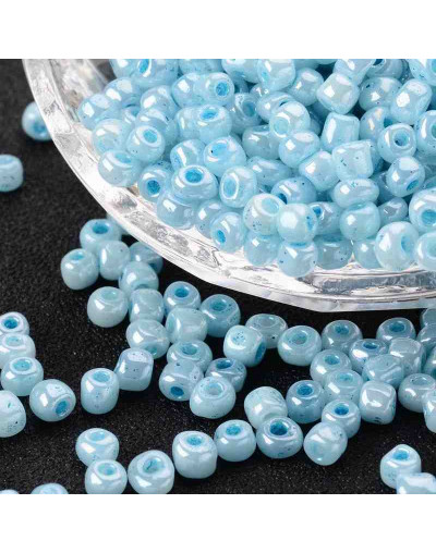 Color Sólido Ceylon. PALE TURQUOISE. 4 milímetros.1,50 mm perforación. 40 gramos. 390 uds. aprox.