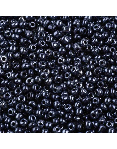 Color Sólido Metalizado. BLACK. 4 milímetros.1,50 mm perforación. 40 gramos. 390 uds. aprox.