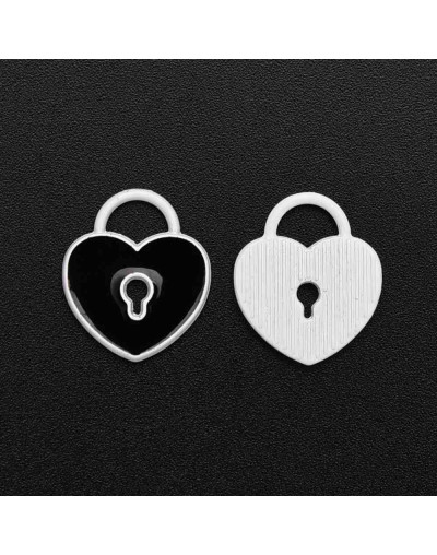 Corazón-Cerradura. Aleación de cobre y esmalte. 12x11 milímetros. 4 mm perforación. 4 unidades