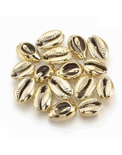 Concha de mar. Torito. Electroplateado. Color dorado. De 15 a 18 mm. Sin perforación. 4 unidades.