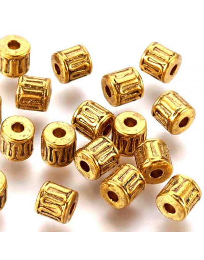 Tubo (2). Aleación de cobre. Color oro antiguo. 4,5x4,5 milímetros. 1,5 mm perforación. 20 unidades.