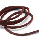 Gamuza. DARK RED. 2,7 milímetros ancho. 1,4 milímetros grosor. 5 metros.