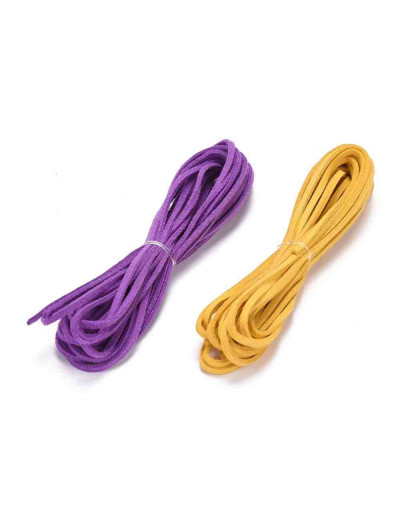 Gamuza. Varios colores disponibles. 2.5 milímetros ancho. 2 mm grosor. 5 metros