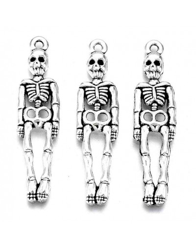 Esqueleto. Aleación de cobre. Plateado. 39x9,5x2,5 milímetros. 1,5 mm perforación 5 unidades.