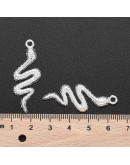 Serpiente (1). Aleación de cobre. Color plata antigua. 39x15x2,5 mm. 2 mm perforación. 5 unidades. Serpiente (1). Aleación de cobre. Color plata antigua. 39x15x2,5 mm. 2 mm perforación. 5 unidades.