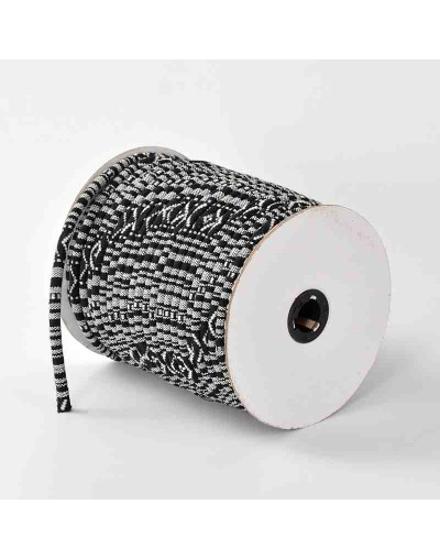 Cordón étnico de tela. Tono negro. 4 milímetros grosor. 1 metro.