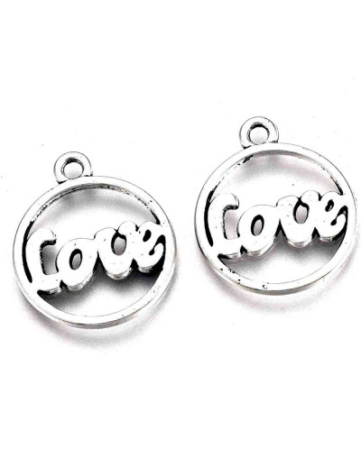 LOVE. Aleación de cobre. Color plateado. 19,5X16X1 mm. 1,6 mm perforación. 10 unidades.