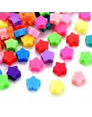 Estrellas (2). Varios colores. 9x9x4,5 milímetros. 1,6 mm perforación. 10 unidades.