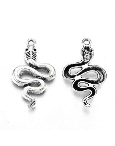 Serpiente (2). Aleación de cobre. Color plateado. 29x10x2 milímetros. 1,8 mm perforación. 5 uds.