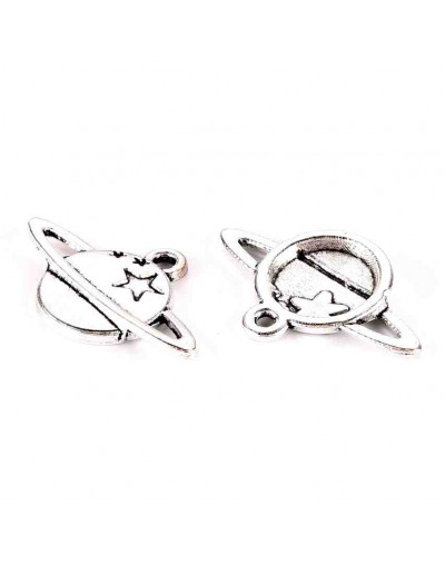 Planeta. Aleación de cobre. Color plateado. 14x21x2 milímetros. 1,4 mm perforación. 10 unidades.