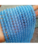 Calcedonia. Light Blue. 08 milímetros diámetro. 1 mm perforación. 45 unidades hilo (aproximado).