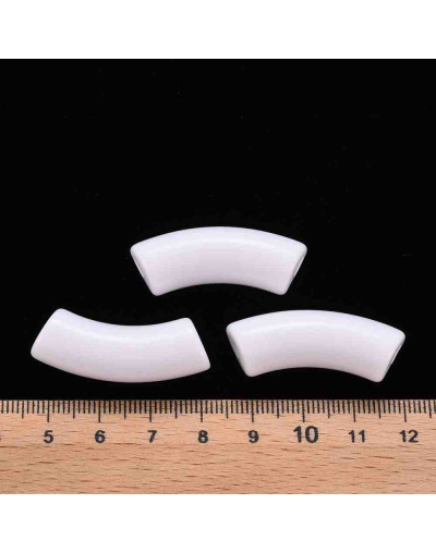 Tubo curvo. Color CREAMY WHITE. 36x13,5x11,5 milímetros. 4 mm diámetro. 4 unidades.