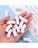 Tubo curvo. Color CREAMY WHITE. 36x13,5x11,5 milímetros. 4 mm diámetro. 4 unidades.