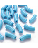 Tubo curvo. Color SKY BLUE. 36x13,5x11,5 milímetros. 4 mm diámetro. 4 unidades.