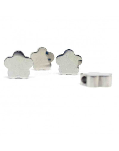 Nubes. Acero inoxidable.Color plateado.8 milímetros. 2 mm perforación. 1 unidad