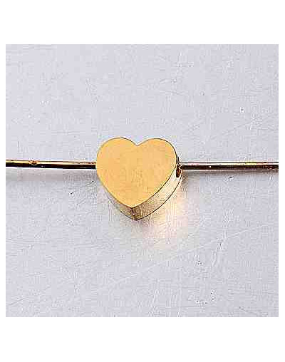 Corazón. Acero inoxidable. Color dorado. 8 milímetros. 2 mm perforación. 1 unidad