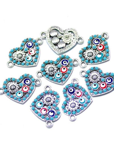 Corazón+flores. Aleación de cobre y esmalte. 15,5x23x2 milímetros. 1,8 mm perforación. 2 unidades.