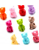 Gato. Varios colores. 14,5x8,5x9,5 milímetros. 2,5 mm perforación. 30 unidades. Gato. Varios colores. 14,5x8,5x9,5 milímetros. 2,5 mm perforación. 30 unidades.