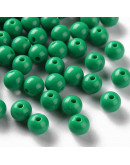 Esfera color sólido. GREEN. 8x7 milímetros. 2 mm perforación. 50 unidades.