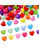 Corazón (2). Varios colores. 10x11x6 milímetros. 2 mm perforación. 50 unidades.