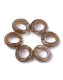 Eslabones de cadena. Circular. Imitación piedra. Color CAMEL. 19,5x18x8 mm. 25 unidades.