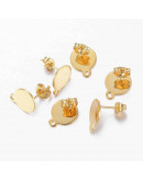 Pin para aretes. Acero inoxidable. Color dorado. Pin 13x10x1 mm. Cierre de silicón. 2 unidades. Pin para aretes. Acero inoxidable. Color dorado. Pin 13x10x1 mm. Cierre de silicón. 2 unidades.