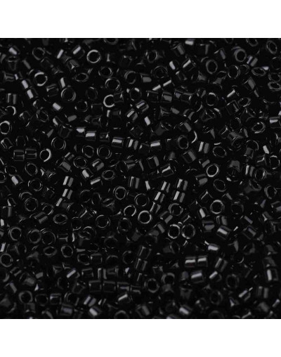 MIYUKI Delica. Color: BLACK. 1,3x1,6 mm (11/0). 0,8 mm perforación. 10 gramos (2000 uds aprox).