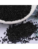 MIYUKI Delica. Color: BLACK. 1,3x1,6 mm (11/0). 0,8 mm perforación. 10 gramos (2000 uds aprox). MIYUKI Delica. Color: BLACK. 1,3x1,6 mm (11/0). 0,8 mm perforación. 10 gramos (2000 uds aprox).