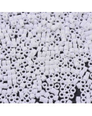 MIYUKI Delica. Color: WHITE. 1,3x1,6 mm (11/0). 0,8 mm perforación. 10 gramos (2000 uds aprox). MIYUKI Delica. Color: WHITE. 1,3x1,6 mm (11/0). 0,8 mm perforación. 10 gramos (2000 uds aprox).