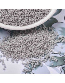 MIYUKI Delica. Color: LIGHT SMOKE. 1,3x1,6 mm (11/0). 0,8 mm perforación. 10 gr (2000 uds aprox). MIYUKI Delica. Color: LIGHT SMOKE. 1,3x1,6 mm (11/0). 0,8 mm perforación. 10 gr (2000 uds aprox).