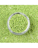 FGB Delica. Color: YELLOW GREEN. 1,5x1 mm. 0,8 mm perforación. 10 gr (2000 uds aprox). FGB Delica. Color: YELLOW GREEN. 1,5x1 mm. 0,8 mm perforación. 10 gr (2000 uds aprox).
