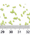 FGB Delica. Color: YELLOW GREEN. 1,5x1 mm. 0,8 mm perforación. 10 gr (2000 uds aprox). FGB Delica. Color: YELLOW GREEN. 1,5x1 mm. 0,8 mm perforación. 10 gr (2000 uds aprox).