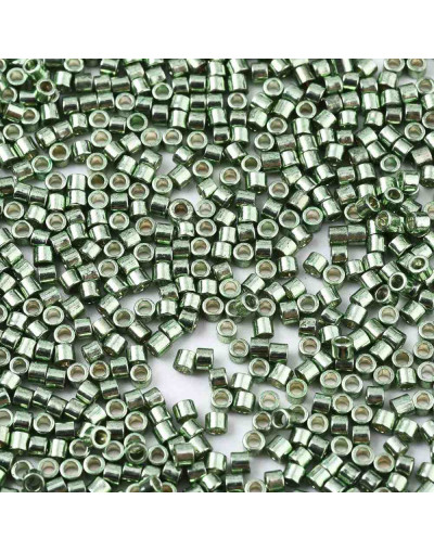 FGB Delica. Color: LUSTER SEA GREEN. 1,5x1 mm. 0,8 mm perforación. 10 gr (2000 uds aprox).