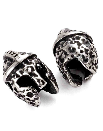 Gladiador. Acero inoxidable. Color plata antigua. 14x9,3x9,1 milímetros. 2 mm perforación. 1 unidad.