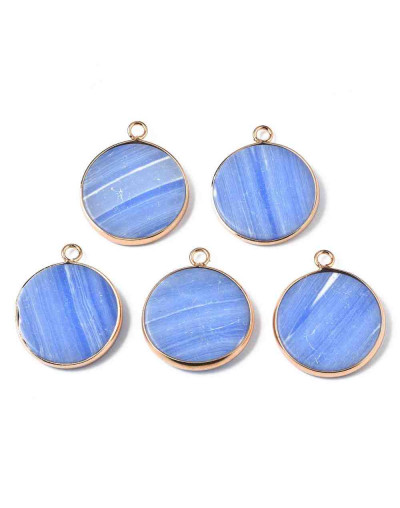 Sodalita sintética. Aleación de cobre. Color dorado. 25x21x3,5 milímetros. 2 mm perforación. 1 ud.