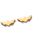 Murciélago. Acero inoxidable. Color dorado. 5,5x14,5x3 milímetros. 1,5 mm perforación. 1 unidad. Murciélago. Acero inoxidable. Color dorado. 5,5x14,5x3 milímetros. 1,5 mm perforación. 1 unidad.