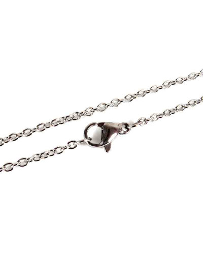 Acero inoxidable. Color plateado. Con cierre. 45 centímetros largo. 2 milímetros grosor. 1 unidad. Acero inoxidable. Color plateado. Con cierre. 45 centímetros largo. 2 milímetros grosor. 1 unidad.