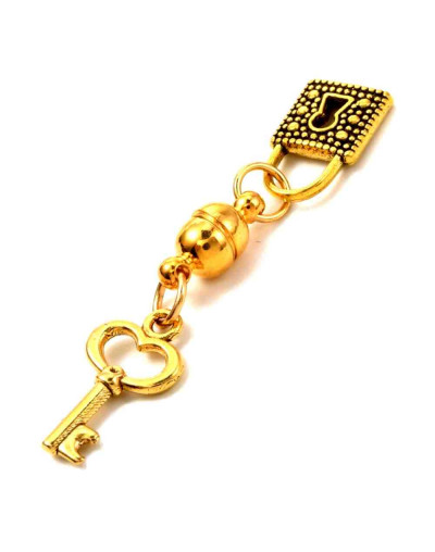 Cierre magnético.Llave+candado. Aleación de cobre. Color dorado. 40 mm largo. 1 set.