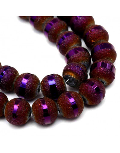 Opaco y brillante. Púrpura plateado. 4,5 milímetros. 1 mm perforación. 100 unidades (aproximado).