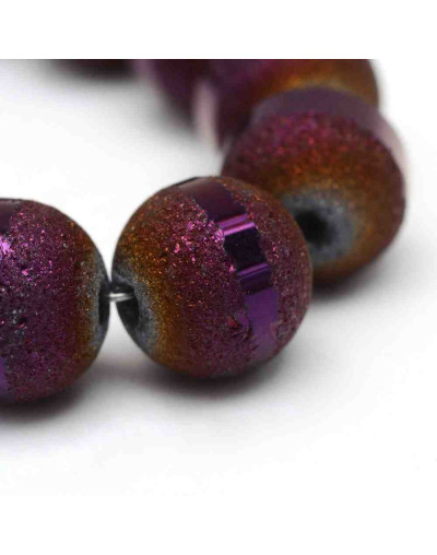 Opaco y brillante. Púrpura plateado. 4,5 milímetros. 1 mm perforación. 100 unidades (aproximado).