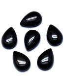 Agata negra. Gota. 10x7x3 milímetros. Sin perforación. 1 unidad.