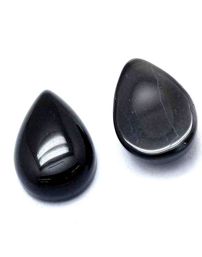 Agata negra. Gota. 10x7x3 milímetros. Sin perforación. 1 unidad.