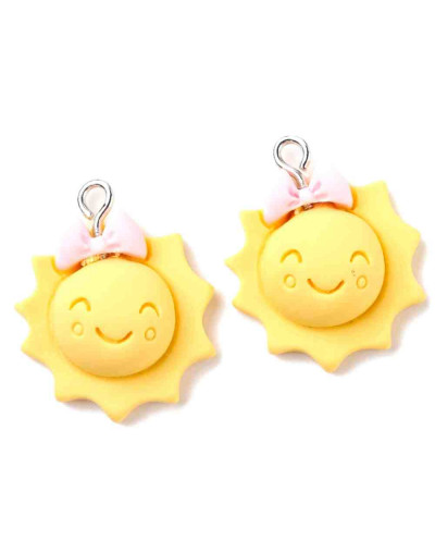 Sol. Resina+Aleación de cobre. Color plateado. 25x21x8 milímetros. 2 mm perforación. 2 uds.