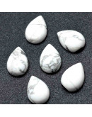 Howlite. Gota. 10x7x3 milímetros. Sin perforación. 1 unidad. Howlite. Gota. 10x7x3 milímetros. Sin perforación. 1 unidad.