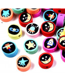 Espacio. 9x5 milímetros. 1,6 milímetros perforación. 10 unidades.