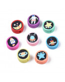 Espacio. 9x5 milímetros. 1,6 milímetros perforación. 10 unidades.