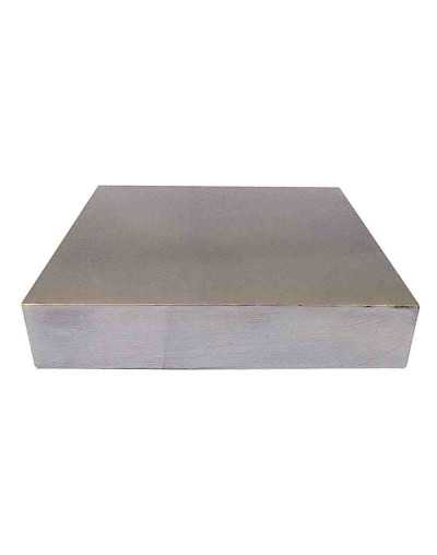 Bloque acero. 50x50x19 milímetros. Ideal para martillar, forjar, texturizar o estampar. 1 unidad. Bloque acero. 50x50x19 milímetros. Ideal para martillar, forjar, texturizar o estampar. 1 unidad.