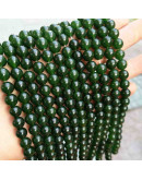 Calcedonia. Dark Green. 06 milímetros diámetro. 1 mm perforación. 60 unidades hilo (aproximado).