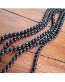 Obsidiana negra. 06 milímetros diámetro. 1 mm perforación. 60 unidades hilo (aproximado). Obsidiana negra. 06 milímetros diámetro. 1 mm perforación. 60 unidades hilo (aproximado).