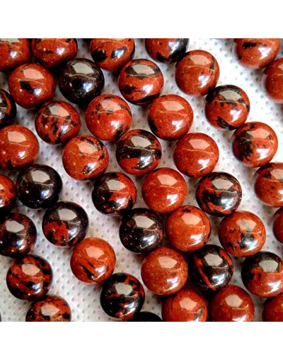 Obsidiana Café. 08 milímetros diámetro. 1 mm perforación. 45 unidades hilo (aproximado).